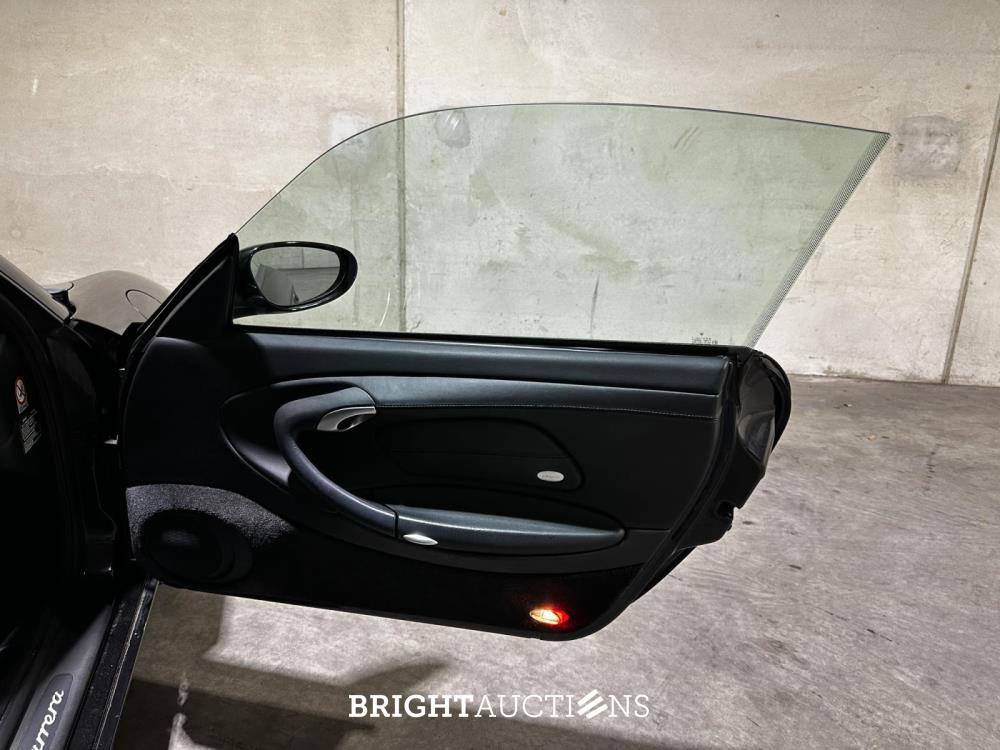 Porsche 911 Carrera 3.6 996 320pk 2002 Youngtimer (65.000 km)