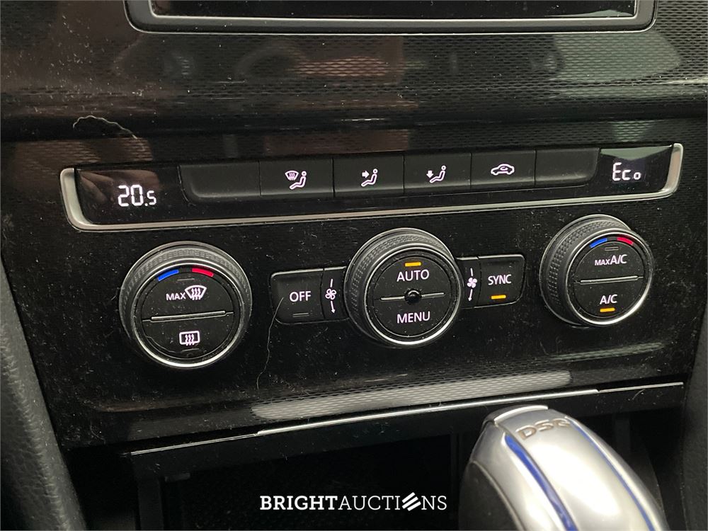 Volkswagen Golf GTE Connected Series 1.4 TSI 150pk 2016 (Origineel-NL), ND-080-S