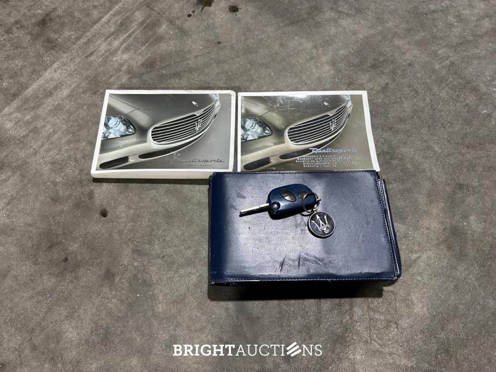 Maserati Quattroporte 4.2 V8 Duo Select 401pk 2005, 13-RL-XN Youngtimer
