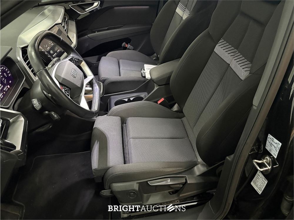 Audi Q4 35 Advanced edition 55 kWh 2021 (Origineel-NL), N-810-TB