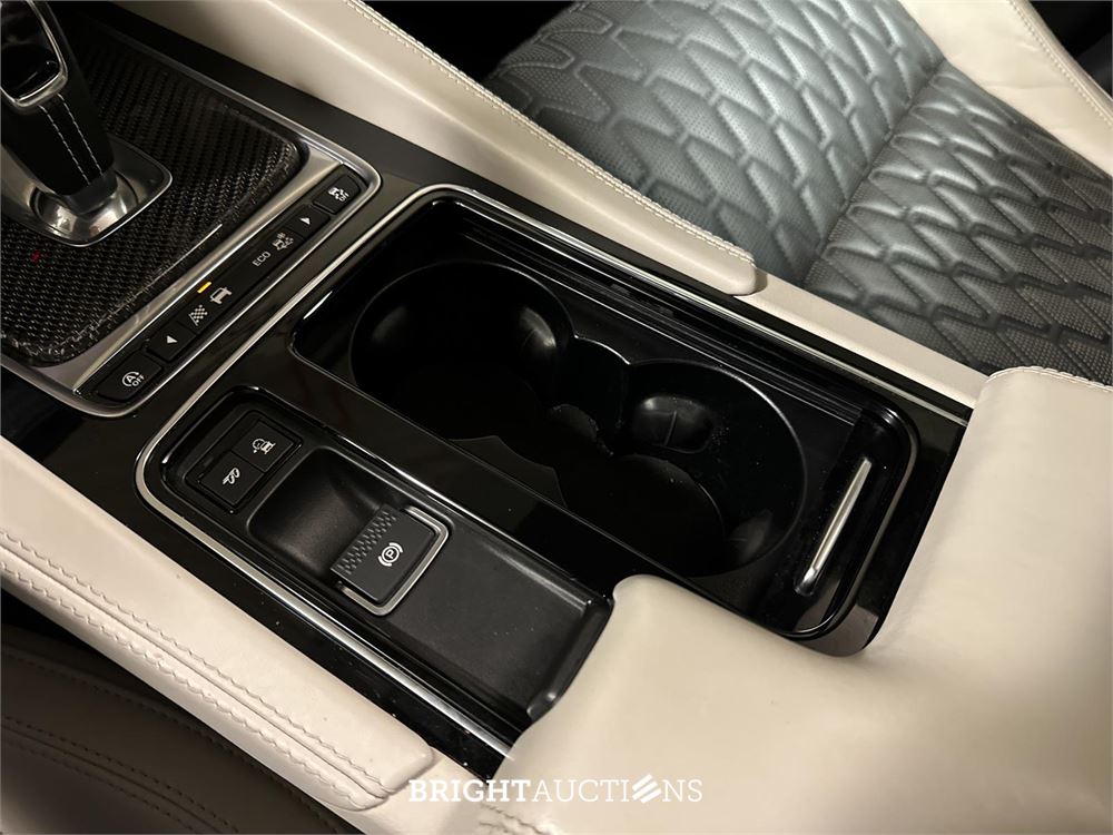 Jaguar F-Pace 5.0 V8 S/C AWD SVR 551pk 2019, T-214-ZB