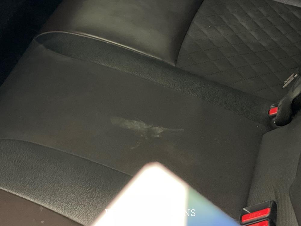 Toyota C-HR Hybrid Executive 1.8 170pk 2017, P-886-JB