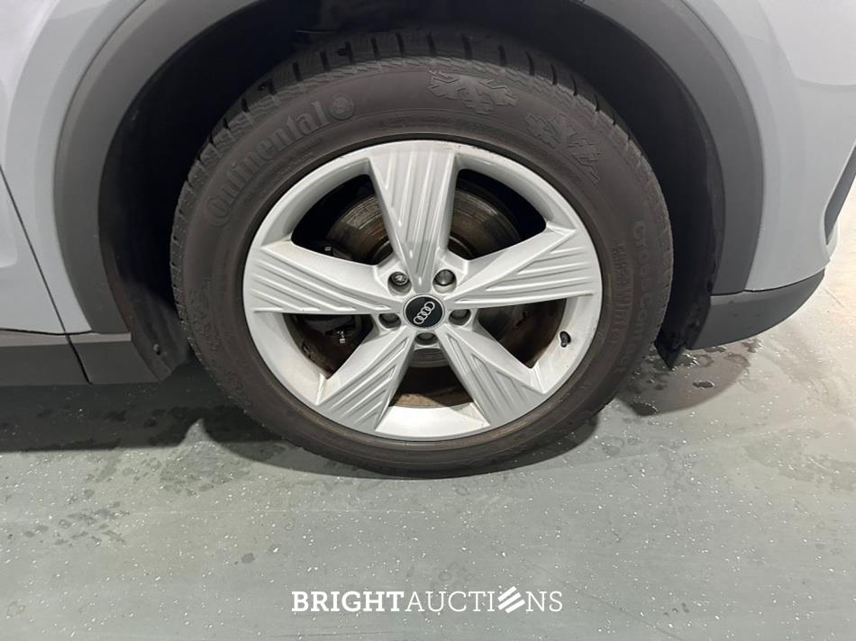 Audi Q4 35 Launch Edition 55 kWh 170pk 2021 (Origineel-NL), N-506-XJ