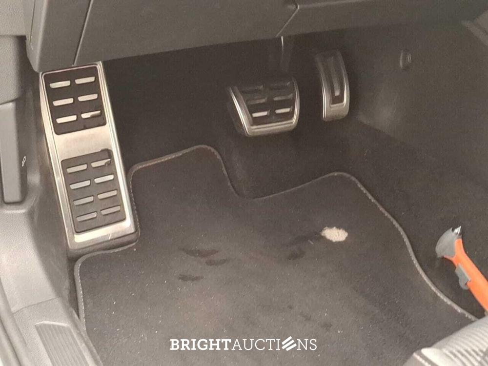 Volkswagen Golf Variant eTSI R-Line Business 1.5 DSG 150pk 2021 (Origineel-NL), L-846-ZF