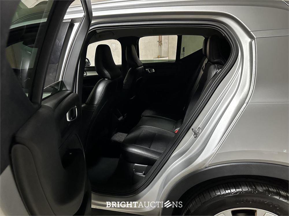 Volvo XC40 1.5 T3 Momentum 156pk 2018 (Origineel-NL), TS-939-D