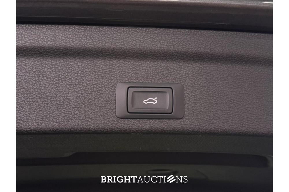 Audi Q3 45 e S Edition TFSI 266pk 2022 (Origineel-NL), P-122-PB