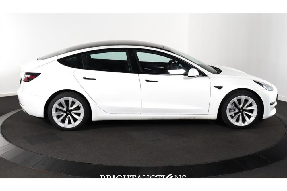 Tesla Model 3 Standard RWD Plus 60 kWh 238pk 2021 (Origineel-NL), N-008-RP