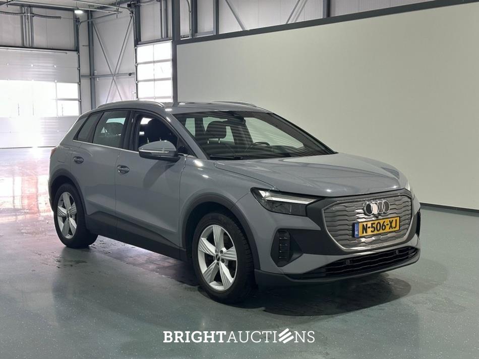 Audi Q4 35 Launch Edition 55 kWh 170pk 2021 (Origineel-NL), N-506-XJ