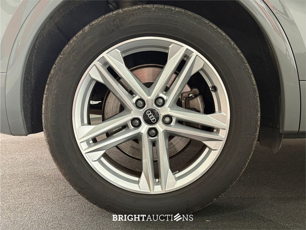 Audi Q5 50 TFSI e S edition 408pk 2022 (Origineel-NL), R-409-BV