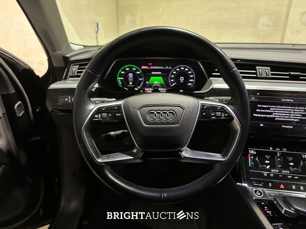 Audi e-tron Sportback 55 Quattro Business Edition 95 kWh 408pk 2020 (Origineel-NL + 1e Eigenaar), K-592-GL