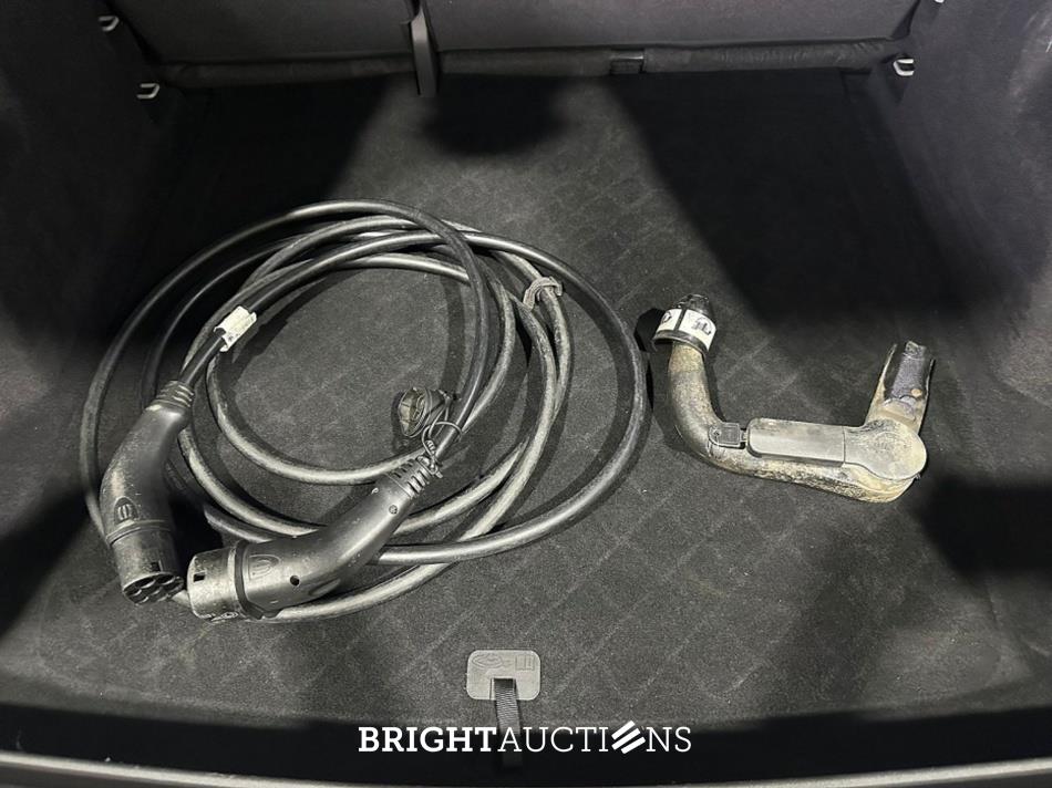 Audi Q4 35 Launch Edition 55 kWh 170pk 2021 (Origineel-NL), N-506-XJ