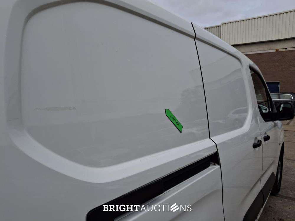 Citroen Berlingo 1.5 BlueHDI Club XL 99 pk 2021, VKR-08-B