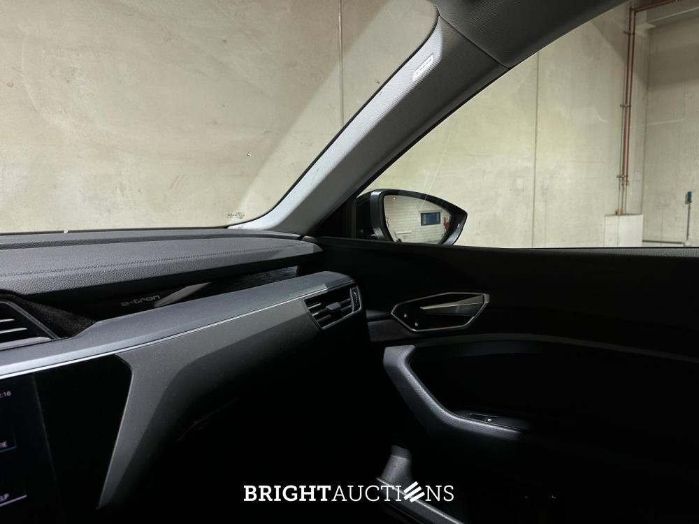 Audi e-tron 55 quattro edition 95 kWh 408pk 2020 (Origineel-NL + 1e eigenaar), K-077-BL