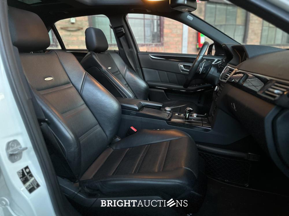 Mercedes-Benz E63 AMG 6.2 V8 -CARBON- 525pk 2010 (Origineel-NL) E-Klasse, 47-LKB-6