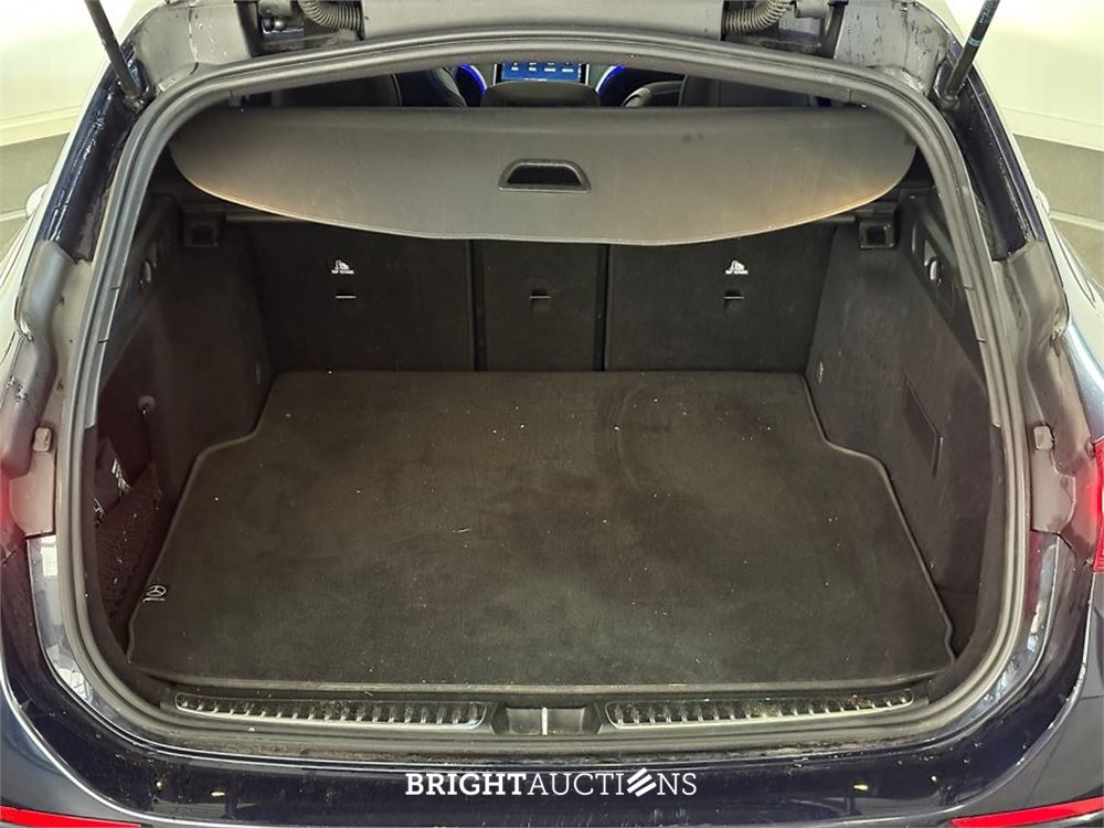 Mercedes-Benz C200 Launch Edition AMG Line 204pk 2022 (Origineel-NL) C-klasse, P-566-RP