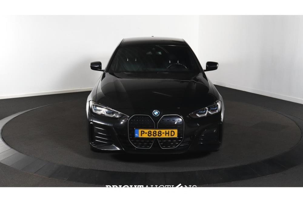 BMW i4 eDrive40 High Executive 84 kWh 340pk 2022 (Origineel-NL), P-888-HD