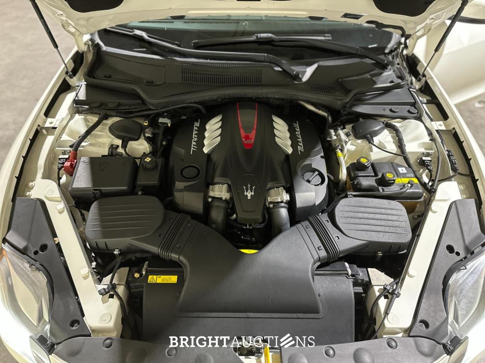 Maserati Quattroporte GTS V8 531pk 2013