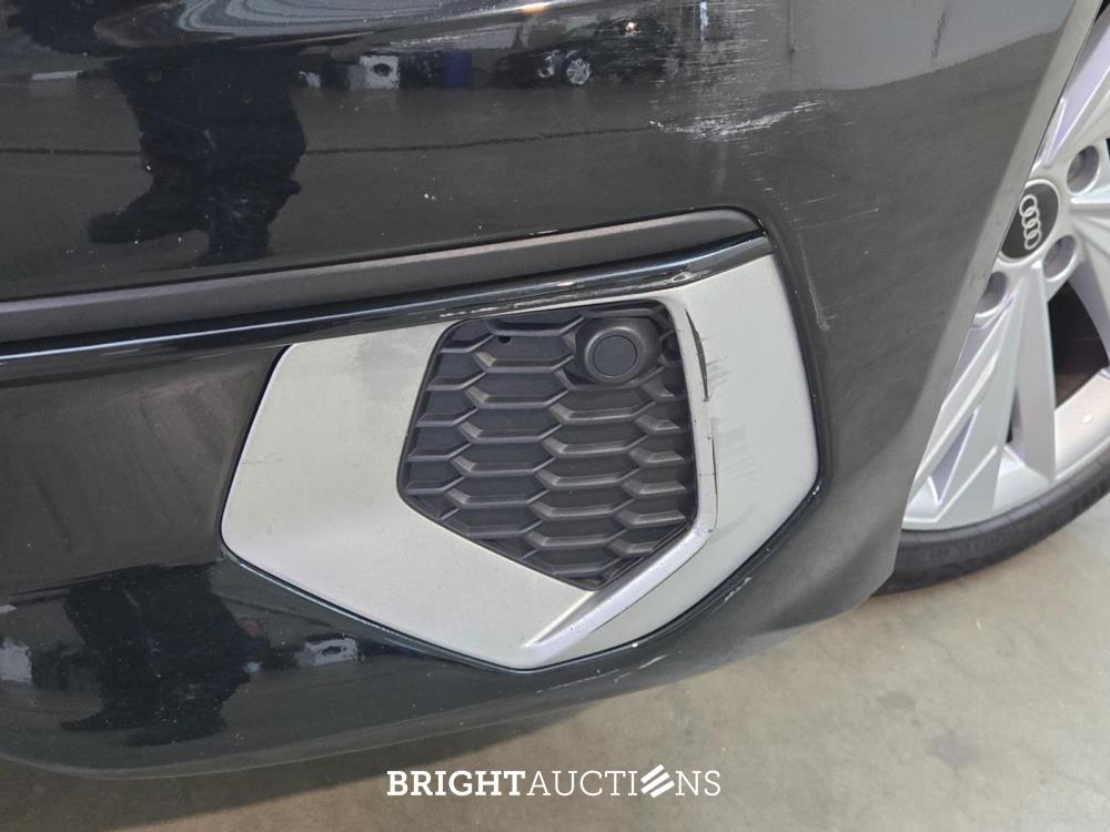 Audi A3 Limousine 30 Business edition TFSI 110pk 2021 (Origineel-NL), K-808-PJ