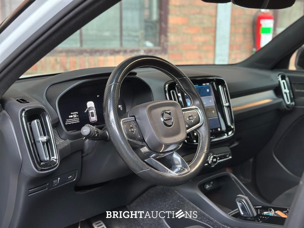 Volvo XC40 Recharge P8 AWD R-Design 408pk 2020 (Origineel-NL+1e eigenaar), K-341-FK