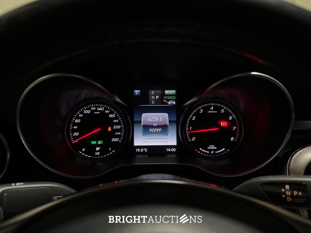 Mercedes-Benz GLC350e Coupé 4Matic Edition 1 320pk 2017 GLC-klasse, T-288-NF