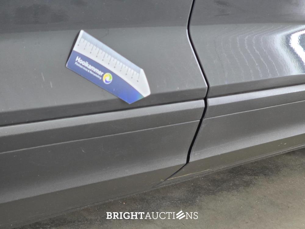 Volkswagen T-Roc Style 1.0 TSI 116pk 2019 (Origineel-NL), XX-149-F