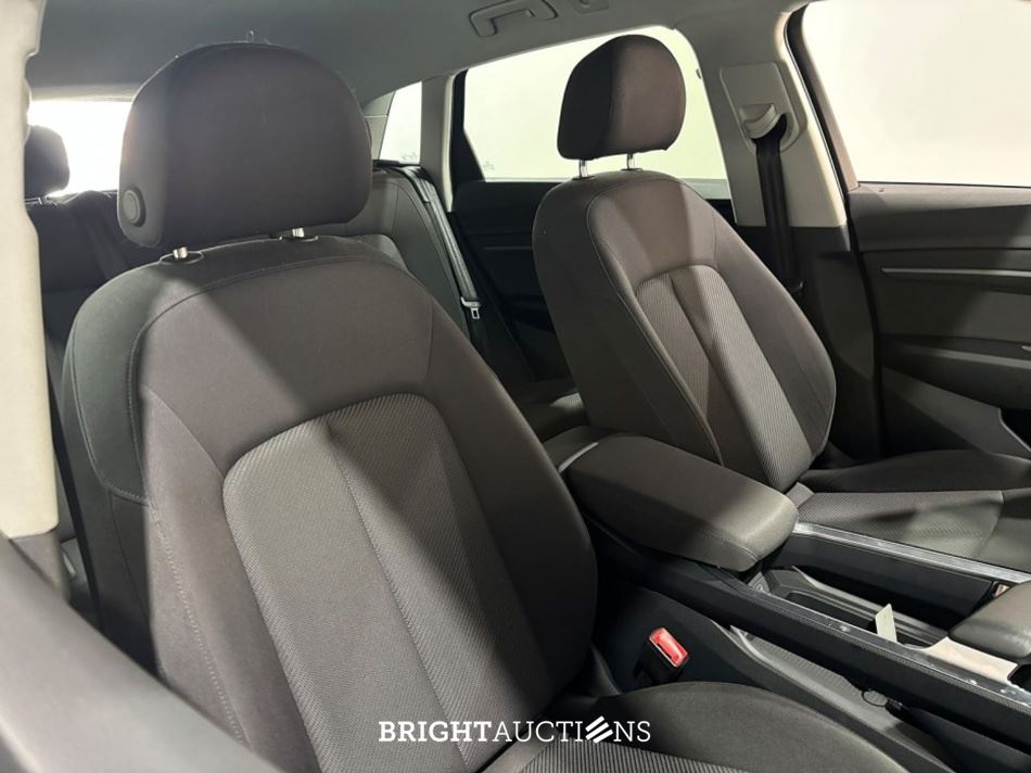 Audi e-tron 55 edition Quattro 95 kWh 408pk 2022 (Origineel-NL), R-329-SF