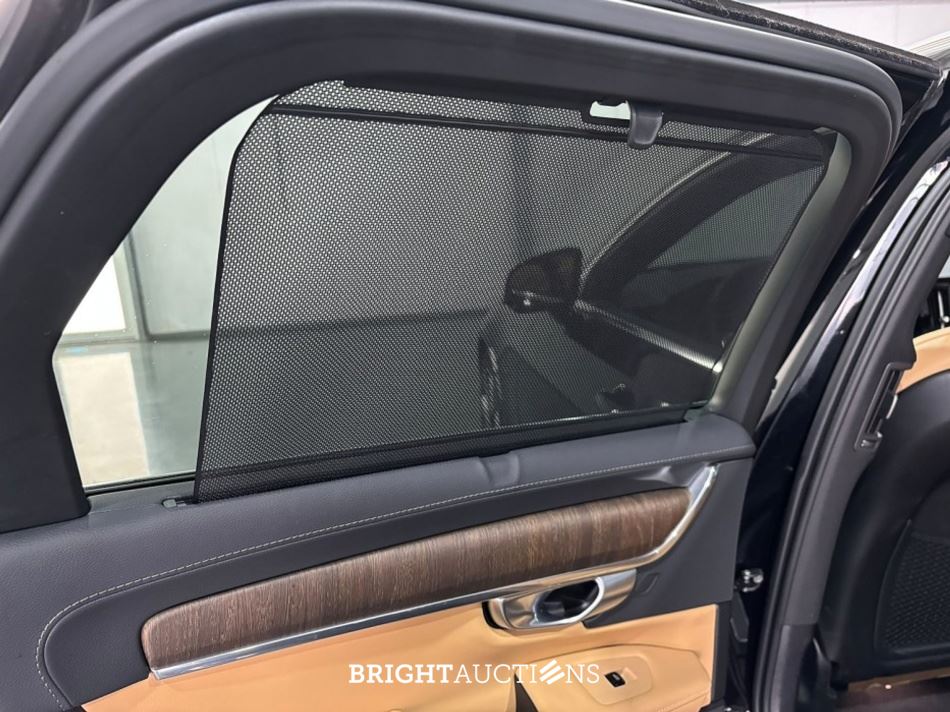 Volvo V90 T6 Plug-in Hybrid Ultimate Bright 2.0 AWD 398pk 2023 (Origineel-NL), X-873-GN
