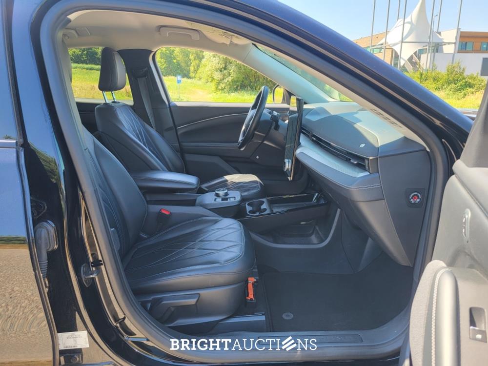 Ford Mustang Mach-E RWD 75 kWh 258pk 2021 (Origineel-NL), L-434-GR