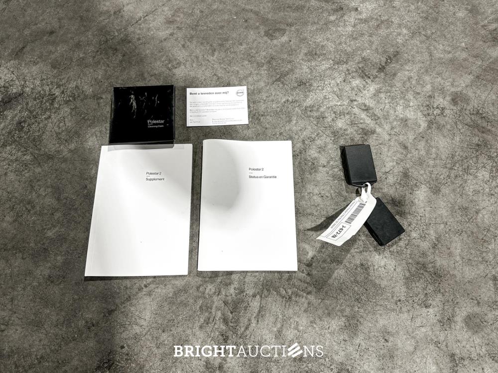 Polestar 2 Long Range Dual Motor Launch Edition 78kWh 408pk 2020 (Origineel-NL + 1e eigenaar), J-672-ZB