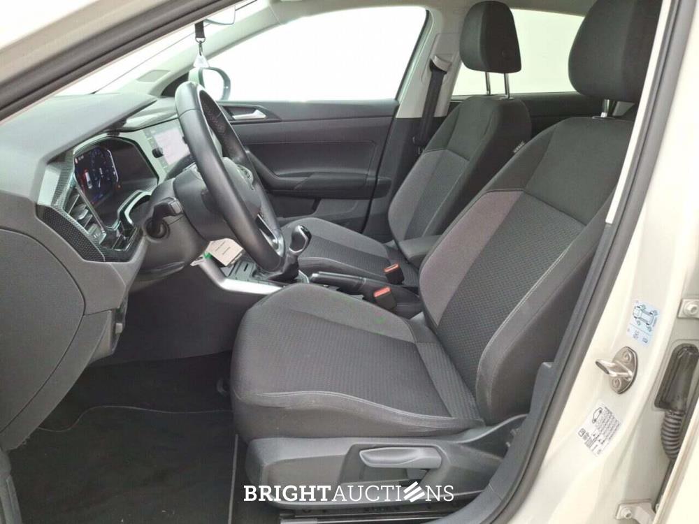 Volkswagen Taigo Life Business 1.0 TSI 95pk 2022 (Origineel-NL), P-777-FS