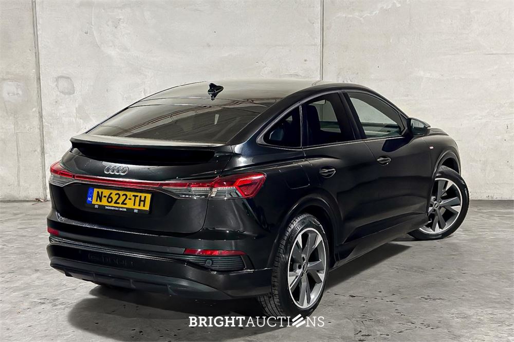 Audi Q4 Sportback e-tron 40 Launch edition S Competition 77 kWh 204pk 2021 (Origineel-NL), N-622-TH