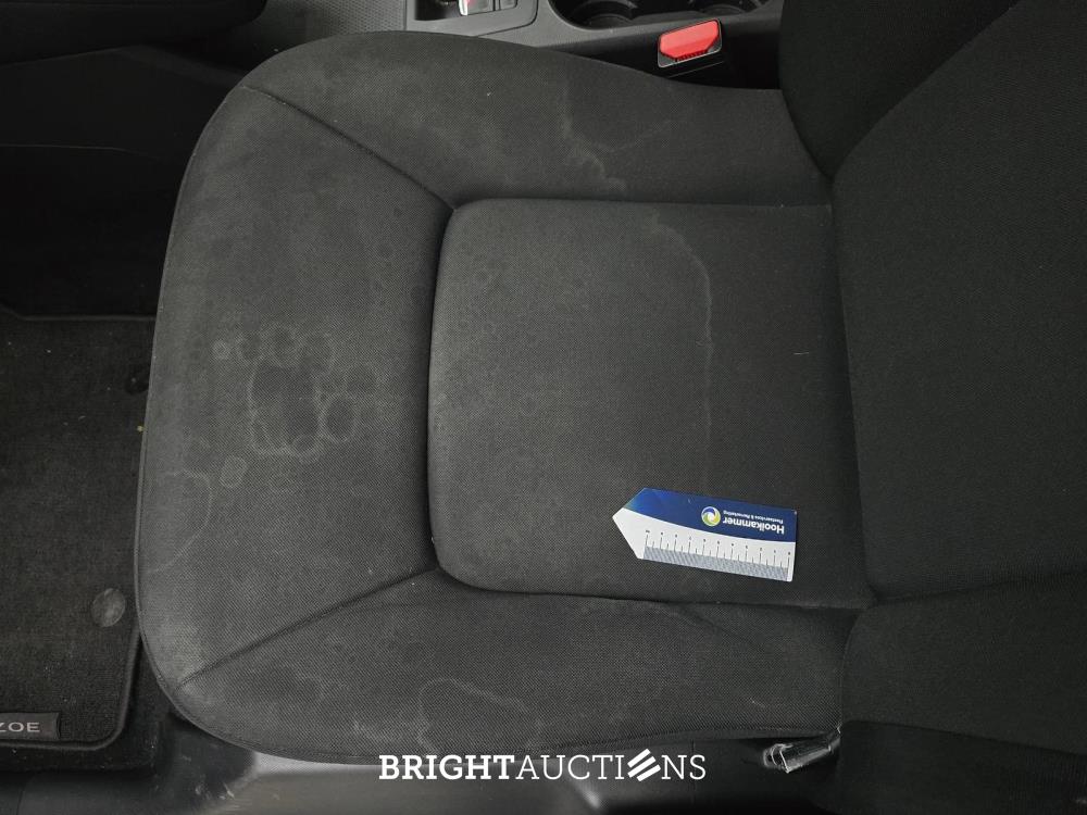 Renault ZOE R110 Life 52 kWh 109pk 2020 (Origineel-NL), K-174-KN