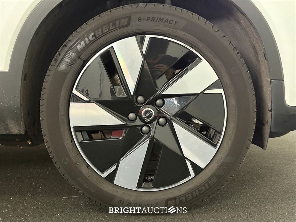 Volvo XC40 Single Motor Core 69 kWh 2024 (Origineel-NL), X-090-PJ