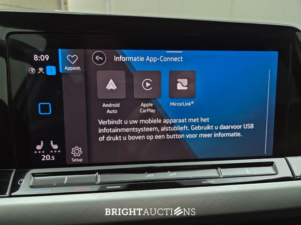 Volkswagen Golf Life 1.5 TSI 131pk 2020 (Origineel-NL), J-437-KF