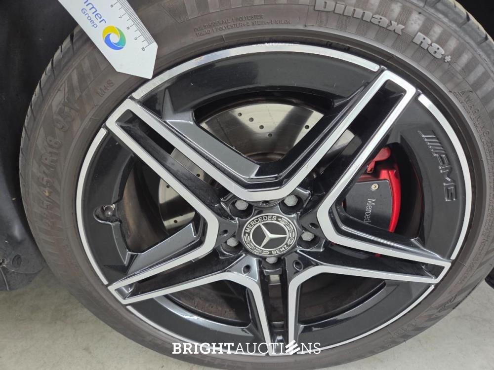 Mercedes-Benz A-klasse 250 e Business Solution AMG Limited 160 pk 2021, N-044-HS