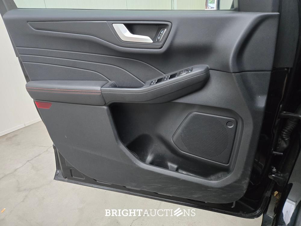 Ford Kuga PHEV Vignale 2.5 261pk 2022 (Origineel-NL), N-565-ZS
