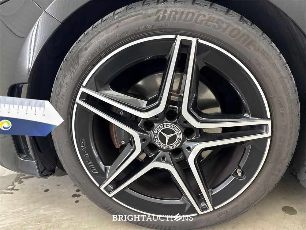 Mercedes-Benz A200 Business Solution AMG 163pk 2018 A-klasse, S-015-VH