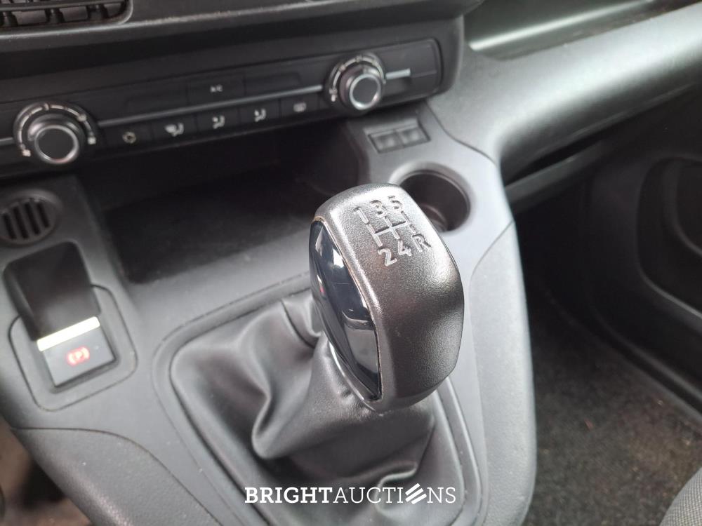 Citroen Berlingo 1.5 BlueHDI Club XL 99 pk 2021, VKR-08-B