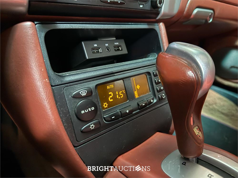 Porsche 911 996 Carrera 4S 3.6 Coupé 320pk 6-cilinder 2002, XK-372-L