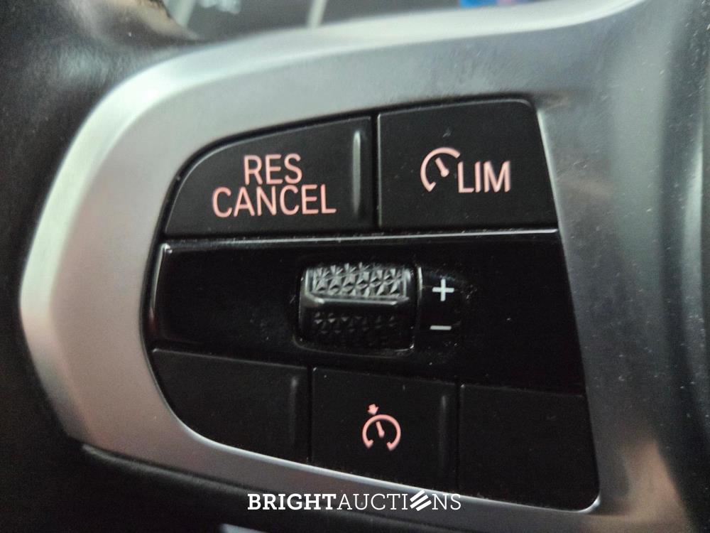 BMW X3 30e High Executive xDrive 292pk 2021 (Origineel-NL), L-956-FB