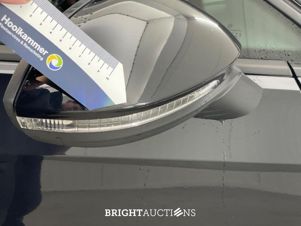 Volkswagen Golf 2.0 TSI R 4Motion Akrapovič 320 pk 2021, R-948-FB