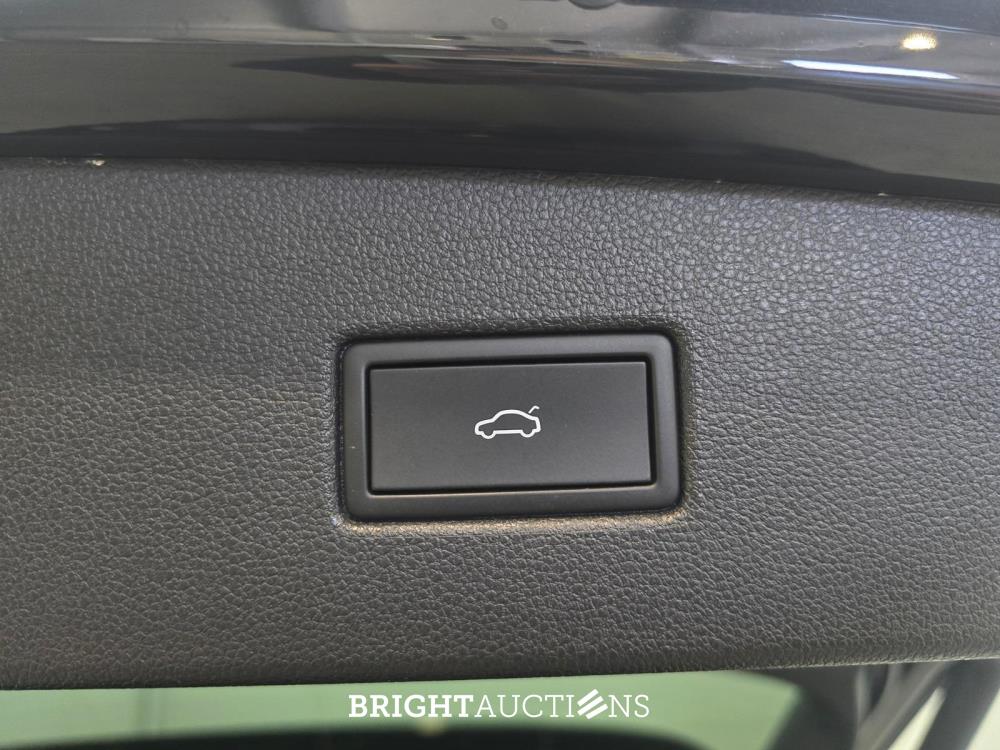 Volkswagen Tiguan R-Line Business 1.5 TSI 150pk 2022 (Origineel-NL), P-973-DF