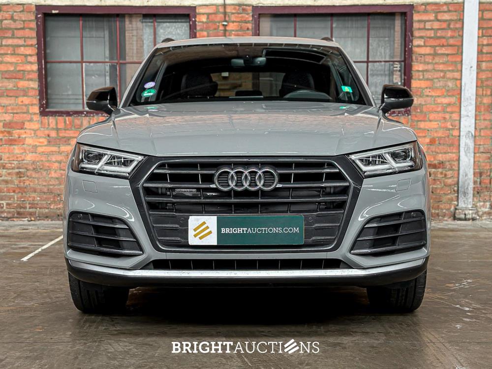 Audi Q5 2.0 TFSI Quattro Sport S Line Black Edition 252pk 2018 (Origineel-NL + 1e Eigenaar), TT-931-B