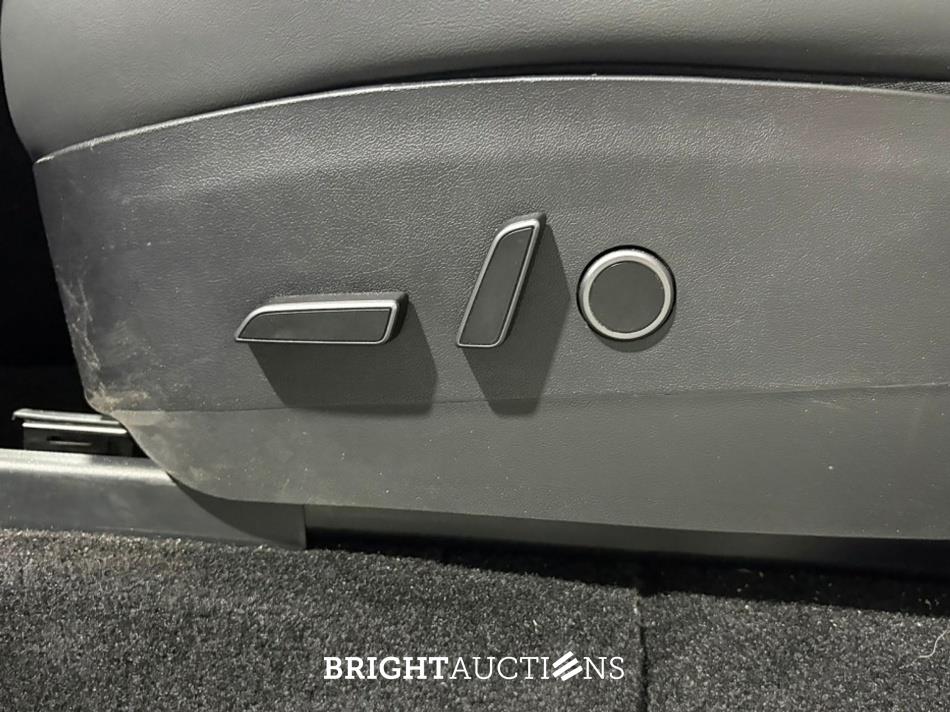 Tesla Model Y RWD 58 kWh 238pk 2023 (Origineel-NL), T-886-GX