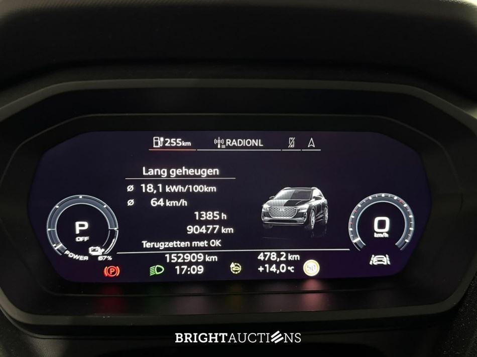 Audi Q4 e-tron 40 Launch edition Advanced 77 kWh 204pk 2021 (Origineel-NL), N-414-FZ
