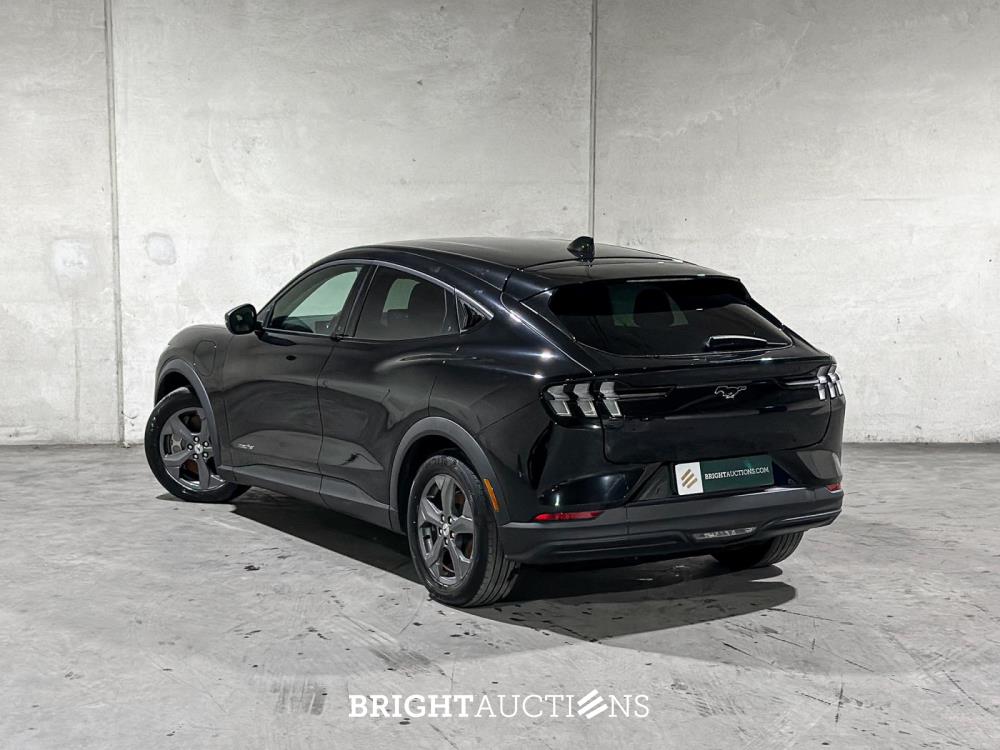 Ford Mustang Mach-E RWD 75 kWh 269pk 2021 (Origineel-NL + 1e Eigenaar), N-181-RH