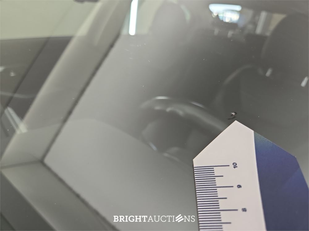 BMW 320i 3-serie Executive Edition 184pk 2019 (Origineel-NL) 3-Serie, XT-203-T