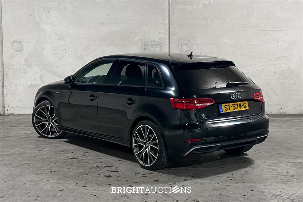 Audi A3 Sportback 1.4 e-tron Sport 204pk 2017, ST-574-G
