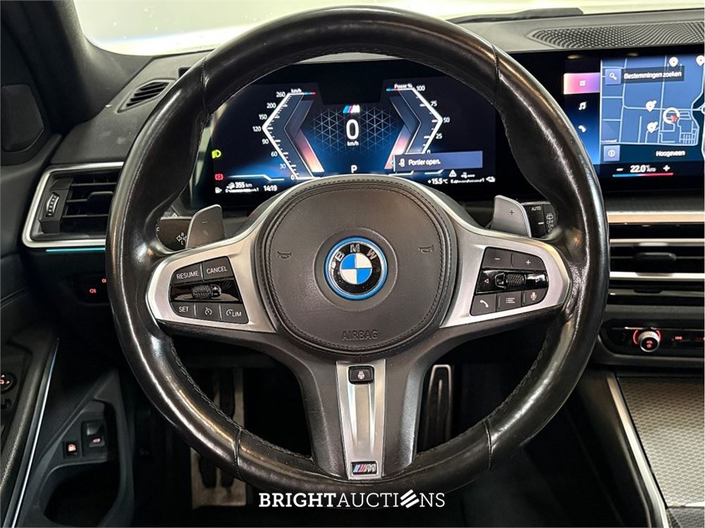 BMW 320e Touring M Sport 272pk 2022 (Origineel-NL) 3-Serie, R-267-NT