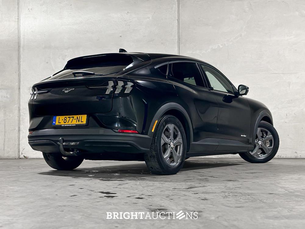 Ford Mustang Mach-E RWD 75 kWh 258pk 2021 (Origineel-NL + 1e eigenaar), L-877-NL
